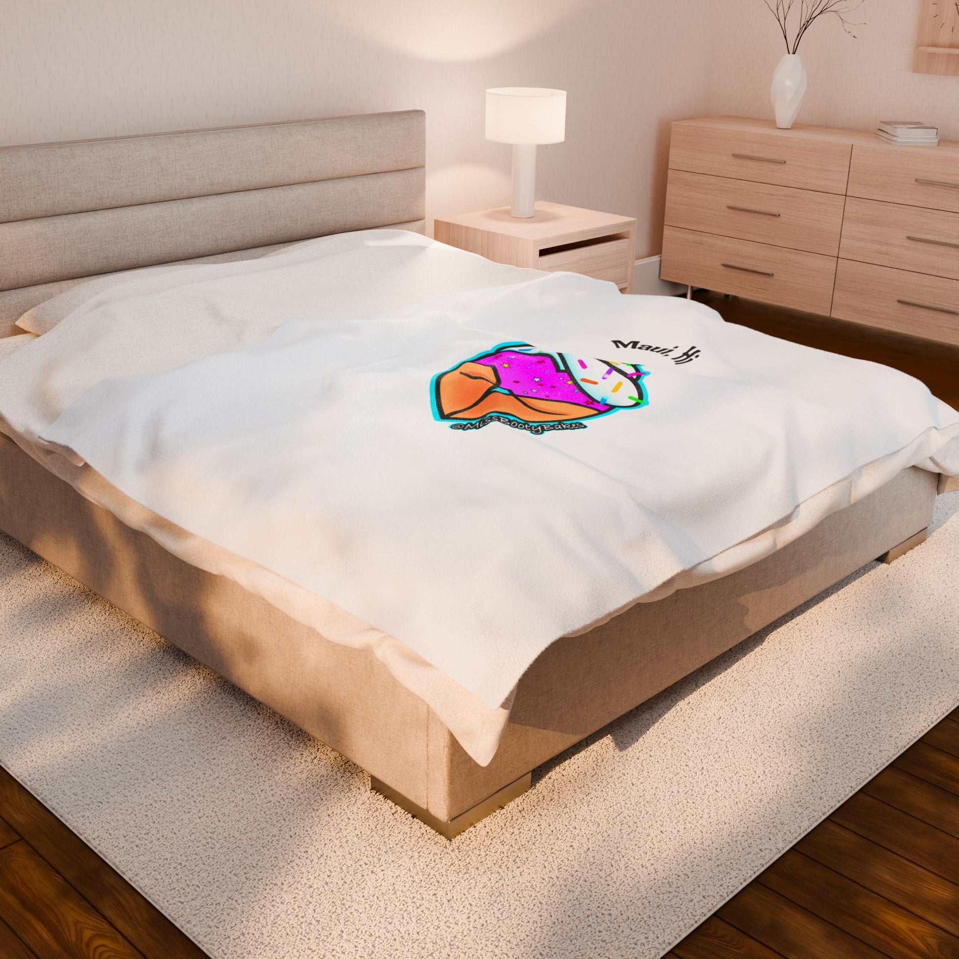 Colorful Ice Cream Heart Plush Blanket, Cozy Throw for Summer, Maui Souvenir Gift, Soft Bed Blanket, Home Decor