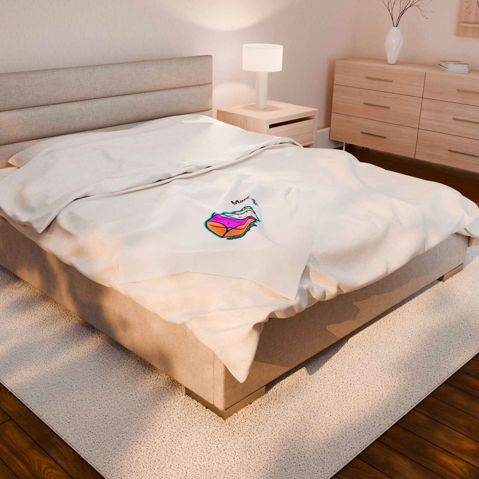 Colorful Ice Cream Heart Plush Blanket, Cozy Throw for Summer, Maui Souvenir Gift, Soft Bed Blanket, Home Decor